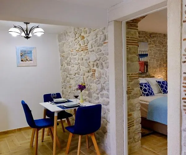 La Corte Di Kate-2 Vila *