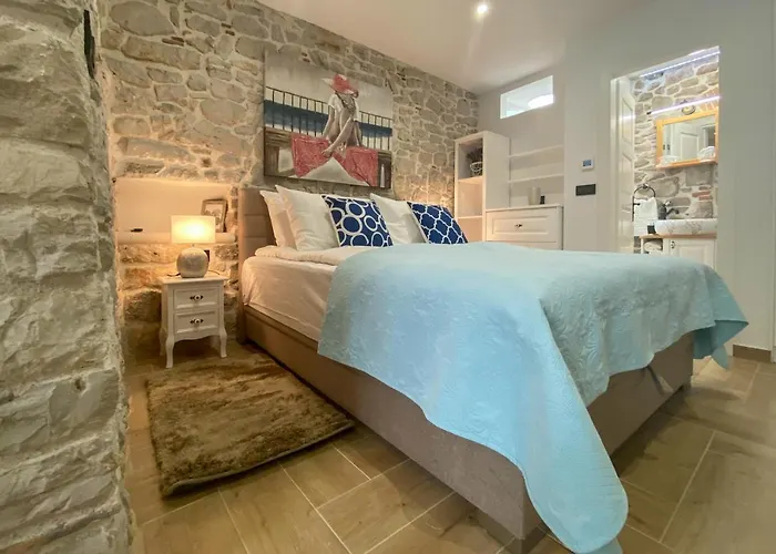 La Corte Di Kate-2 *