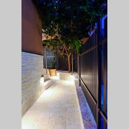 La Corte Di Kate-2 * Weißenburg