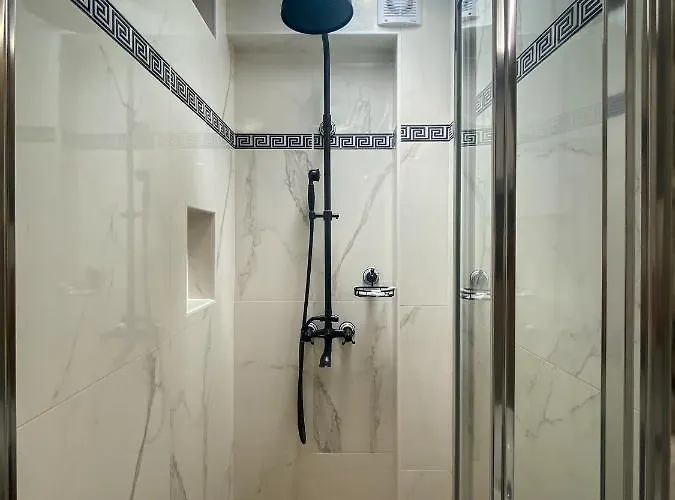 La Corte Di Kate-2 * Biograd Na Moru