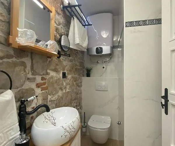 La Corte Di Kate-2 Вилла Биоград-на-Мору